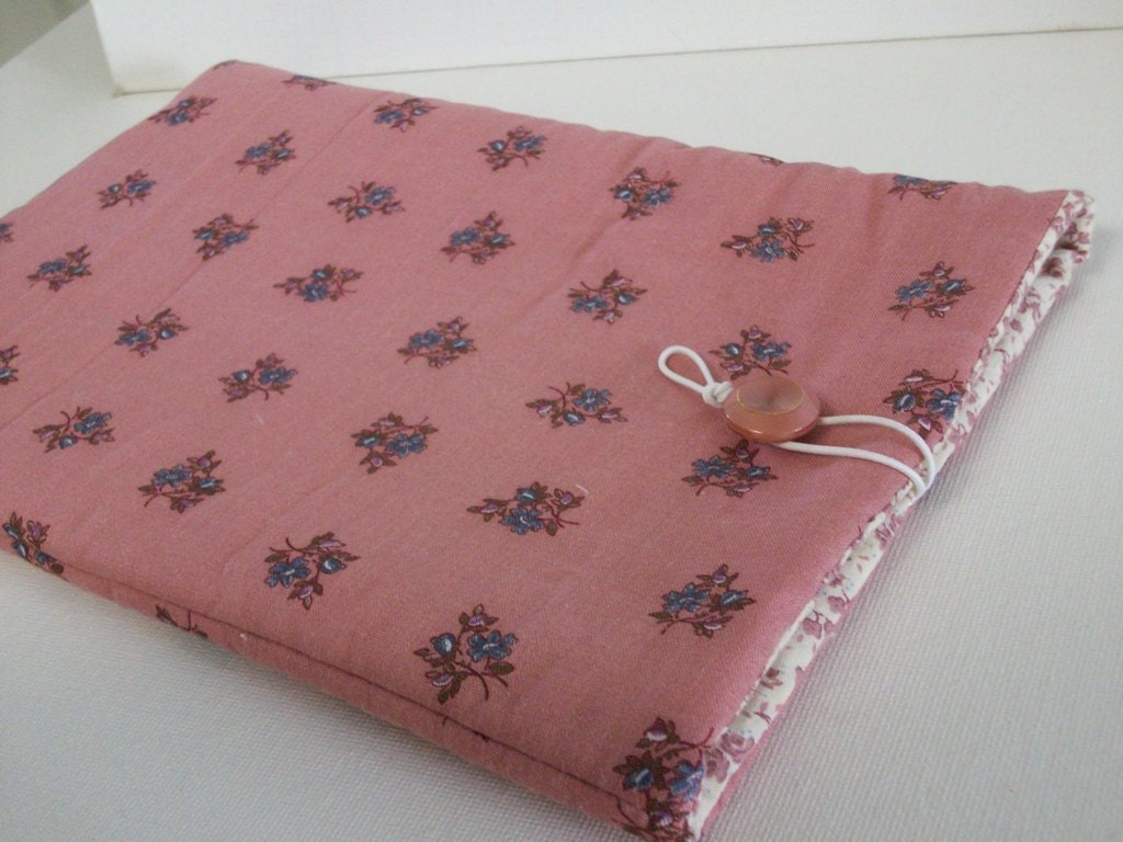 Kindle Fire 8.9 Ereader Sleeve Case, pink, vintage gunne sax pink fabric, vintage button, FREE SHIPPING