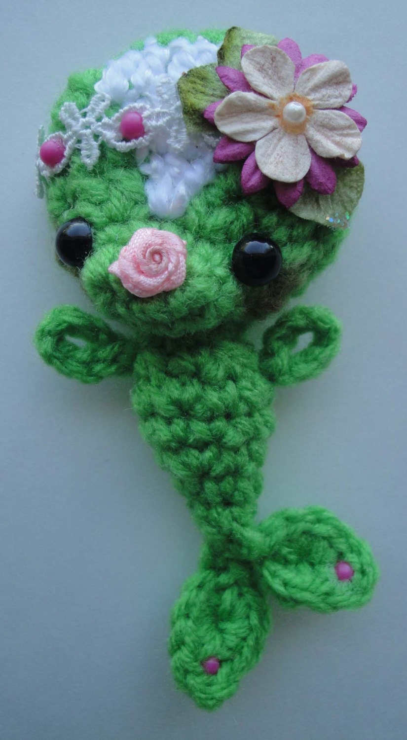 OOAK Lime Green Artist Baby Harp Seal Crocheted by Peggytoes for BJD Props Ornaments & Display