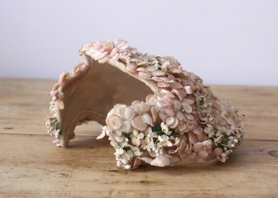 RESERVED Vintage 1940's - 1950's Flower Hat / Retro Easter Bonnet / Pink Fascinator / Velvet Flowers / Spring