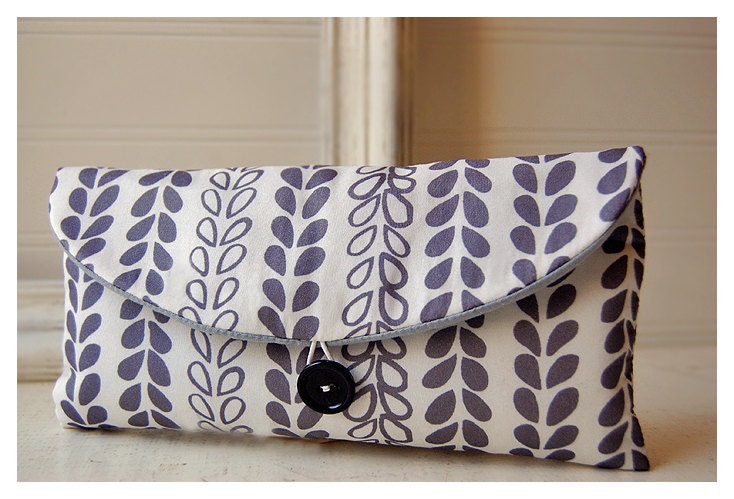 grey gray Vines leaves clutch bag Bridesmaids  purse Bridal Wedding Gift Giving Make Up Travel Gadget