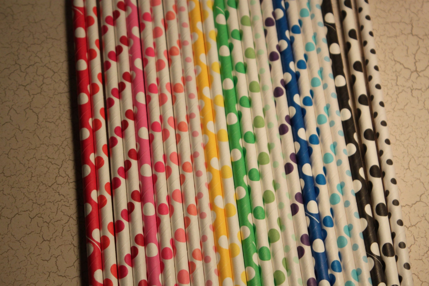 Paper Drinking Party Straws -- You Choose Colors -- set of 20 -- Polka Dots -- 22 colors to choose from Il_570xn