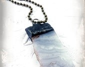 Blue Lace Agate Crystal Necklace, Rough Cut Blue Agate Mineral, Sliced Agate Jewelry, Baby Blue Agate, Crystal Necklace, Blue Stone Necklace