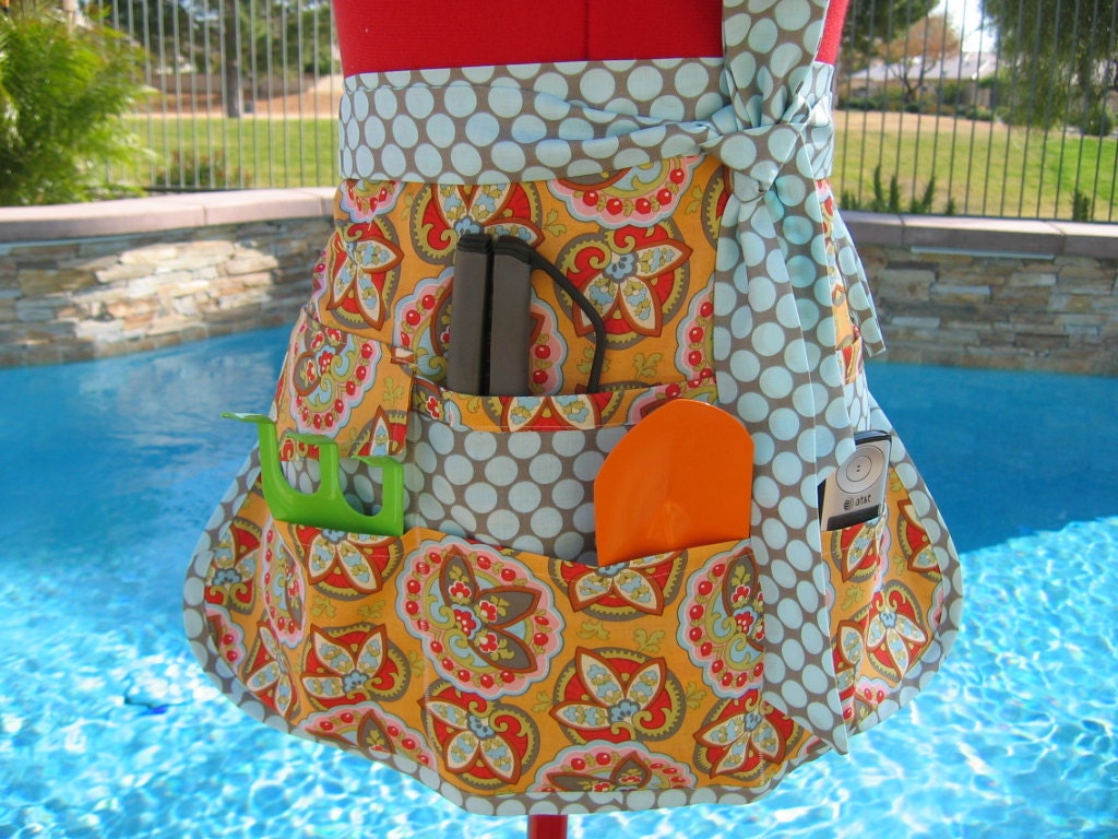 Vendor Apron / Half Apron with 6 Pockets / Money Pocket with Flap and Velcro / Amy Butler Star Paisley