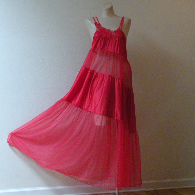 Henson Kickernick Valentine Red Gown 80s Vintage    Small / Medium