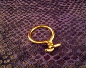 Twist Ring