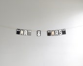 mr & mrs / vintage modern bunting
