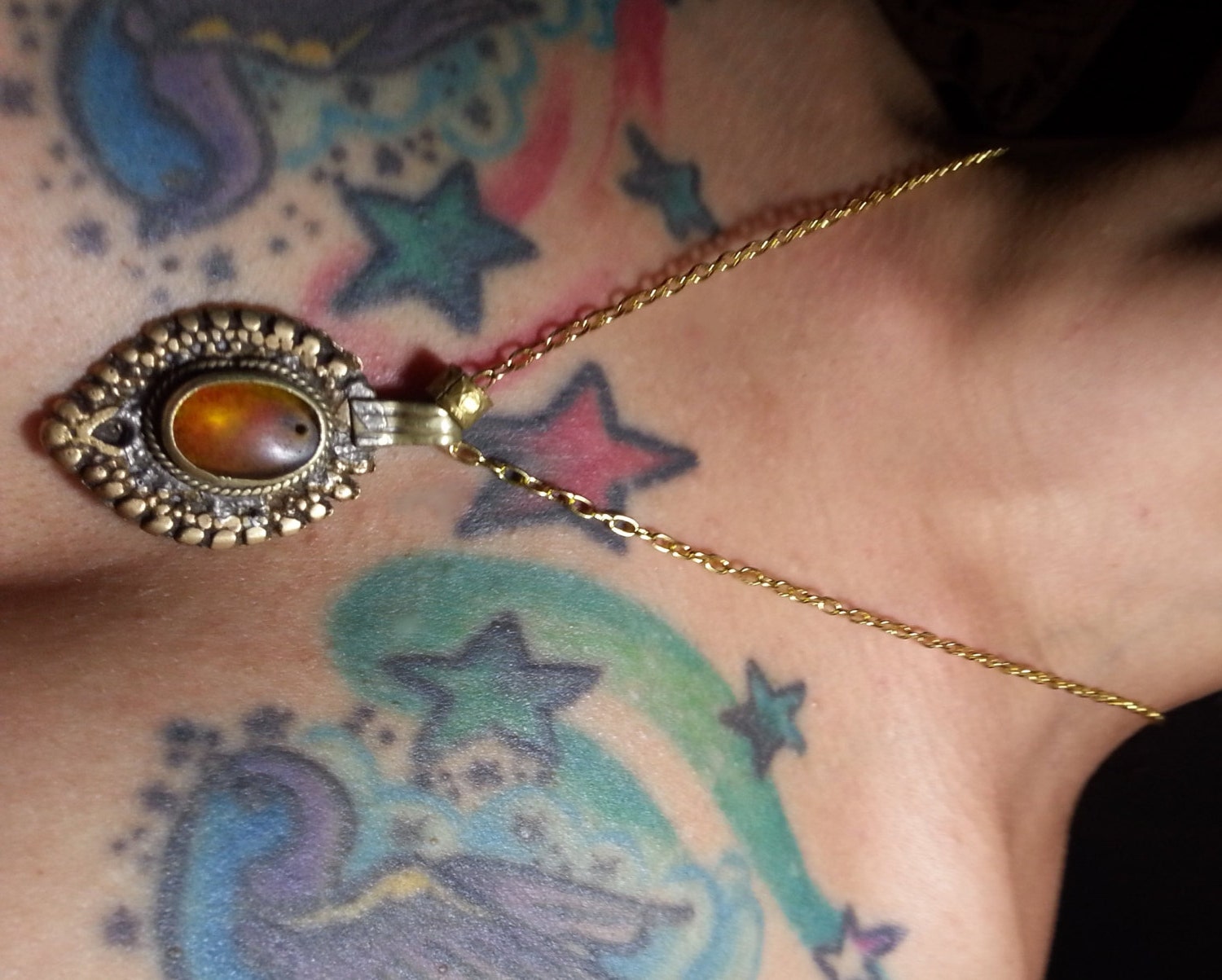 Simple Middle Eastern Tribal Pendant on Gold