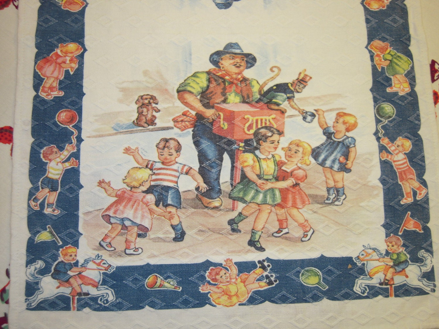 Vintage Towel Kids at the Circus w the Organ Grinder