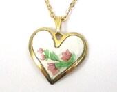 Vintage Guilloche Enamel Heart Necklace Pendant Gold Tone