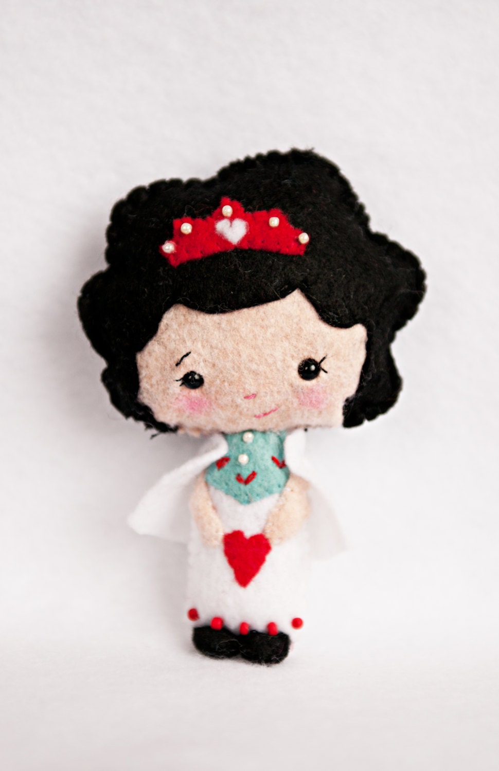 Dottie Doo Littles Classic fairy tale Queen of Hearts, Alice,4 inch dolls, felt, art, dollhouse, miniature,  toy, interactive play