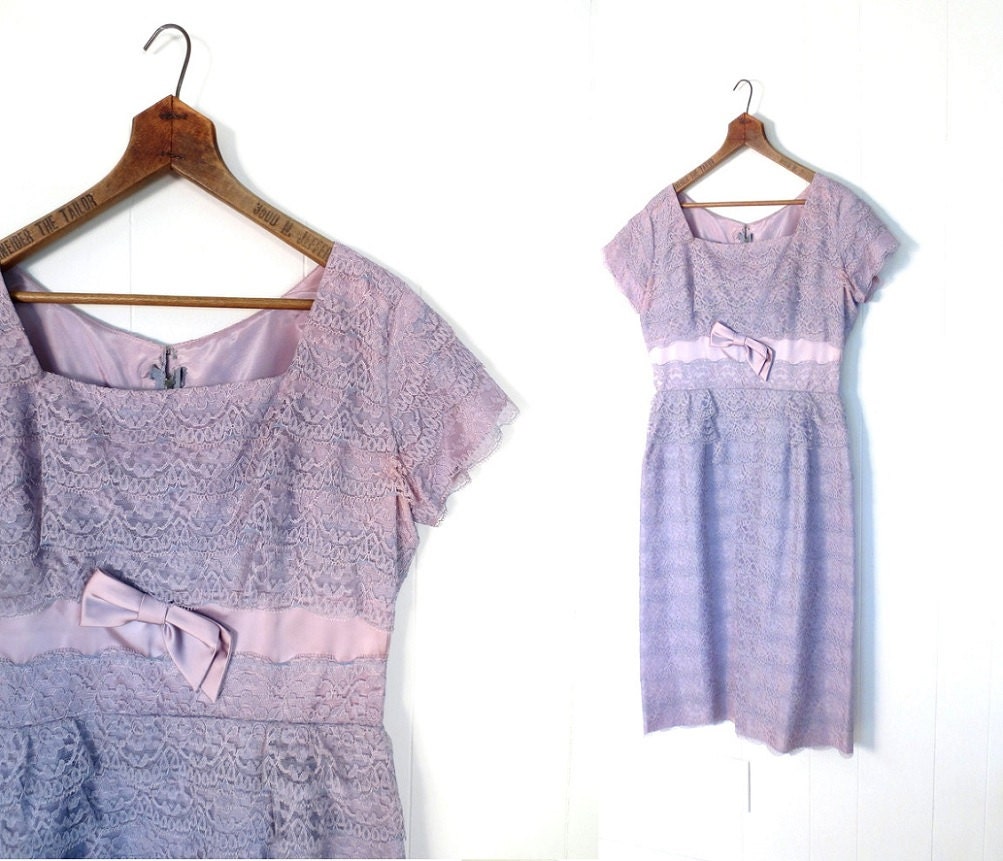 1950s Lace Dress / Lilac Fog / Vintage 50s Dress / Lace Party Dress / S M