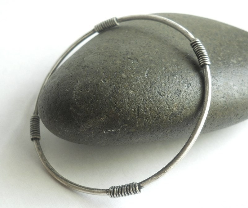 wrapped bangle, bracelet, unisex bracelet, sterling silver, medium sized bangle