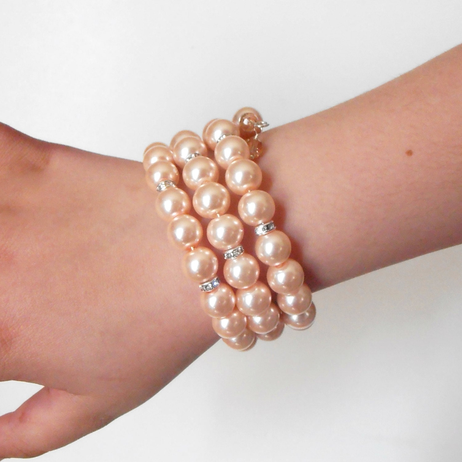 Peachy Pink Pearl Bridesmaid Jewelry Beaded Memory Wire Bracelet Multiple Strand Bridesmaid Bracelet Blush Pearl Wedding Jewelry