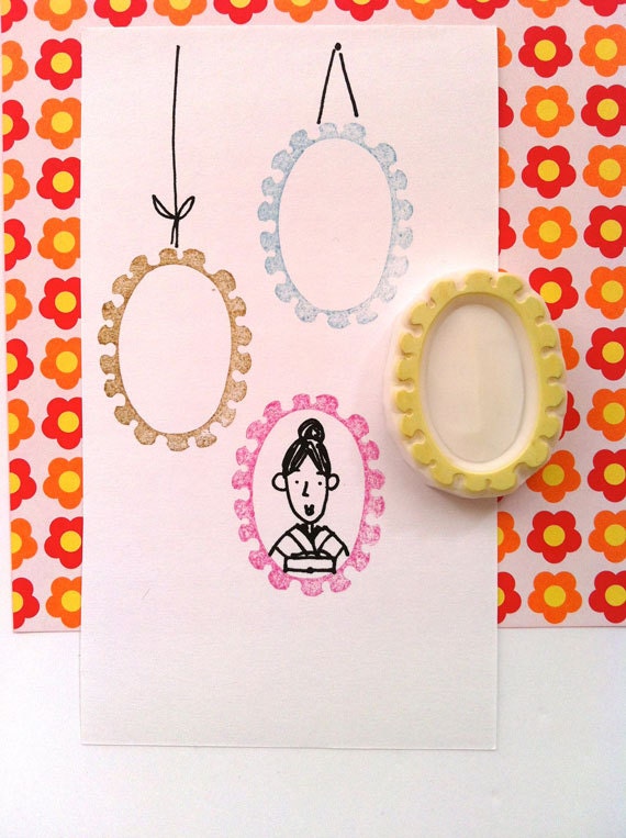 picture frame rubber stamp. hand carved stamp. jornaling rubber stamp. no8. ready to ship.