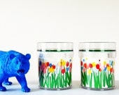 Bright Spring Floral Vintage Tumblers/80s Plastic Juice Glasses/Vintage Picnicware