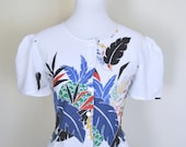 80s Peplum Blouse/ Cropped Tropical Blouse with Leaf Print/ Size Medium to Large