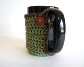 Crochet Mug Cozy in Green for Coffee Lovers and Tea Drinkers