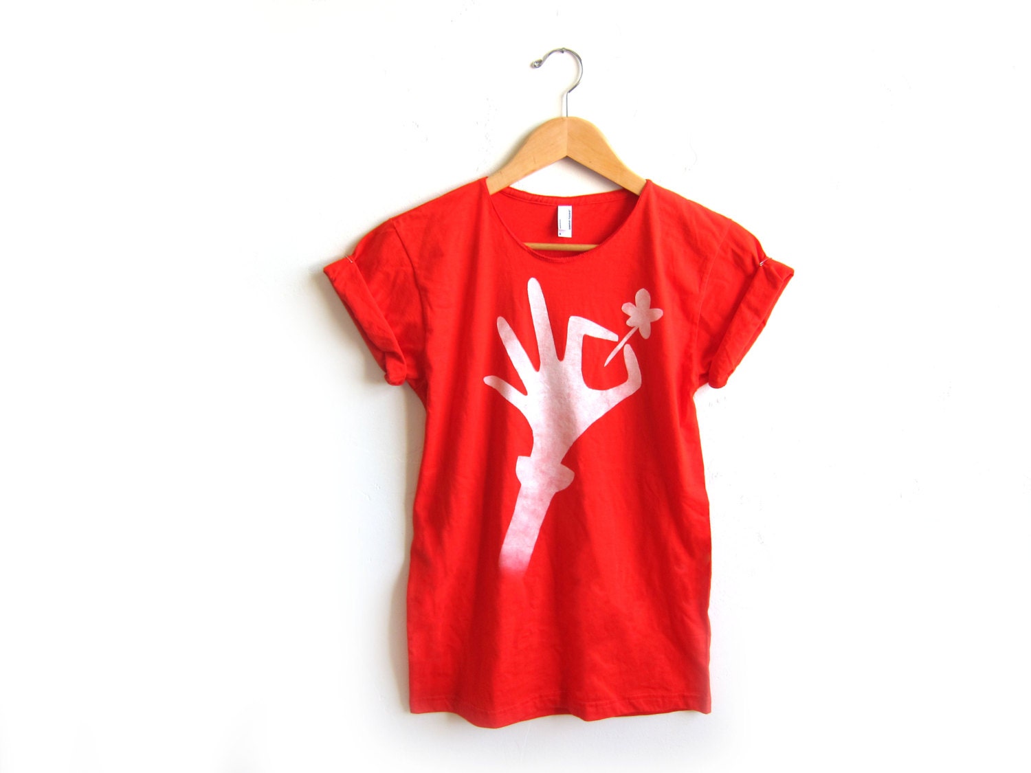 Pick A Posy - Hand STENCILED Deep Scoop Neck Pinned Rolled Cuffs Tee in Poppy Red - S M L XL 2XL 3XL
