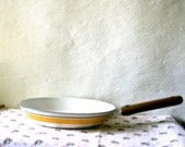 Arabia Finel Finland Enameled Skillet Pan Wartsila White Seppo Mallat Striped