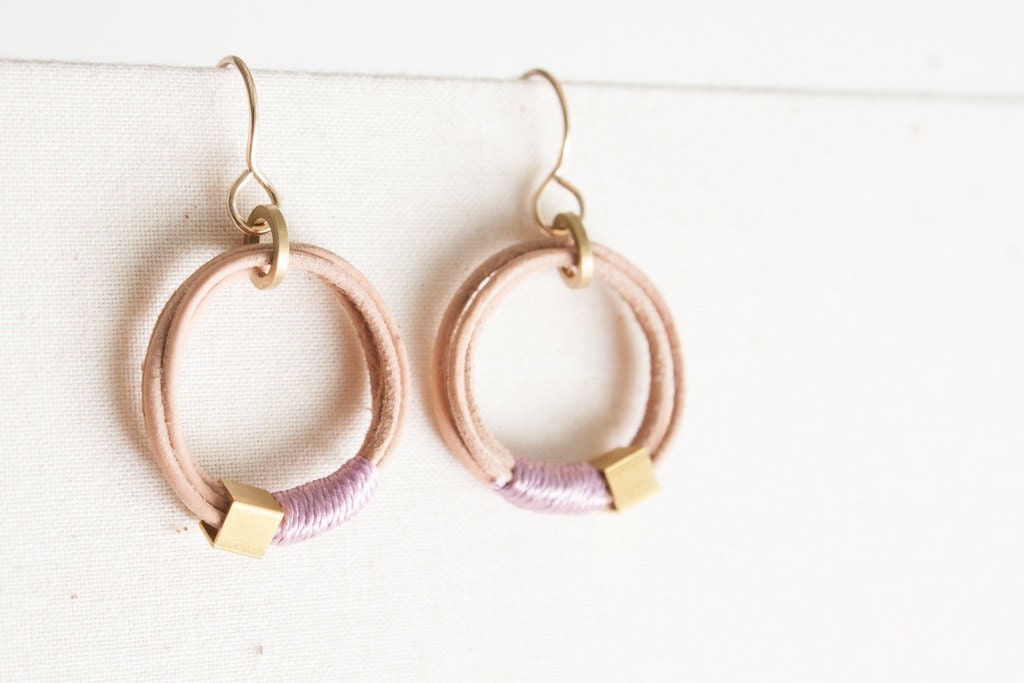 Drop Wrap earrings - Lilac silk leather and brass