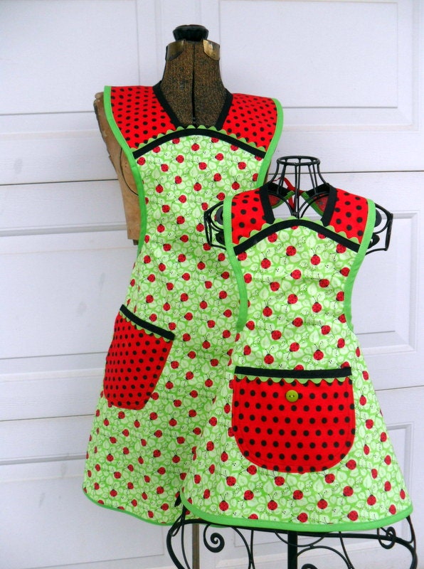Matching Lady Bug Apron Set Mother Daughter Retro Style Aprons