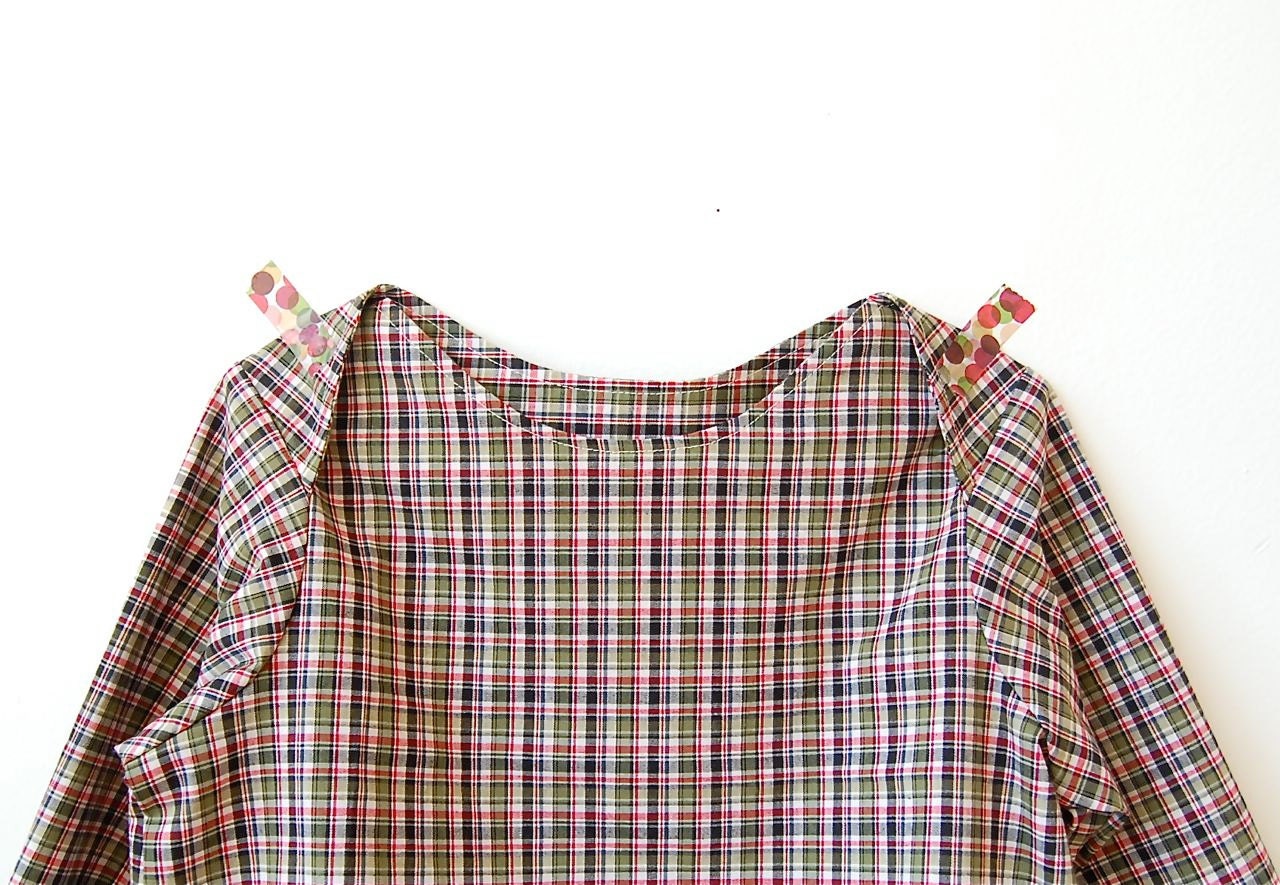 plaid : long sleeve shirt