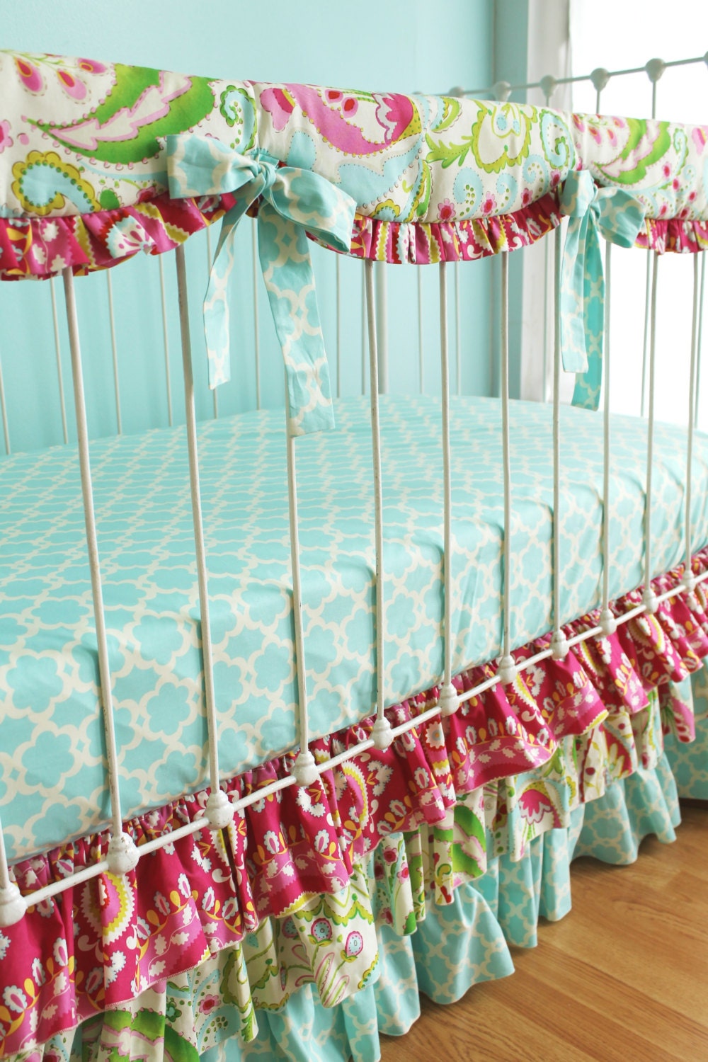 Bumperless Kumari Garden Baby Bedding Crib set