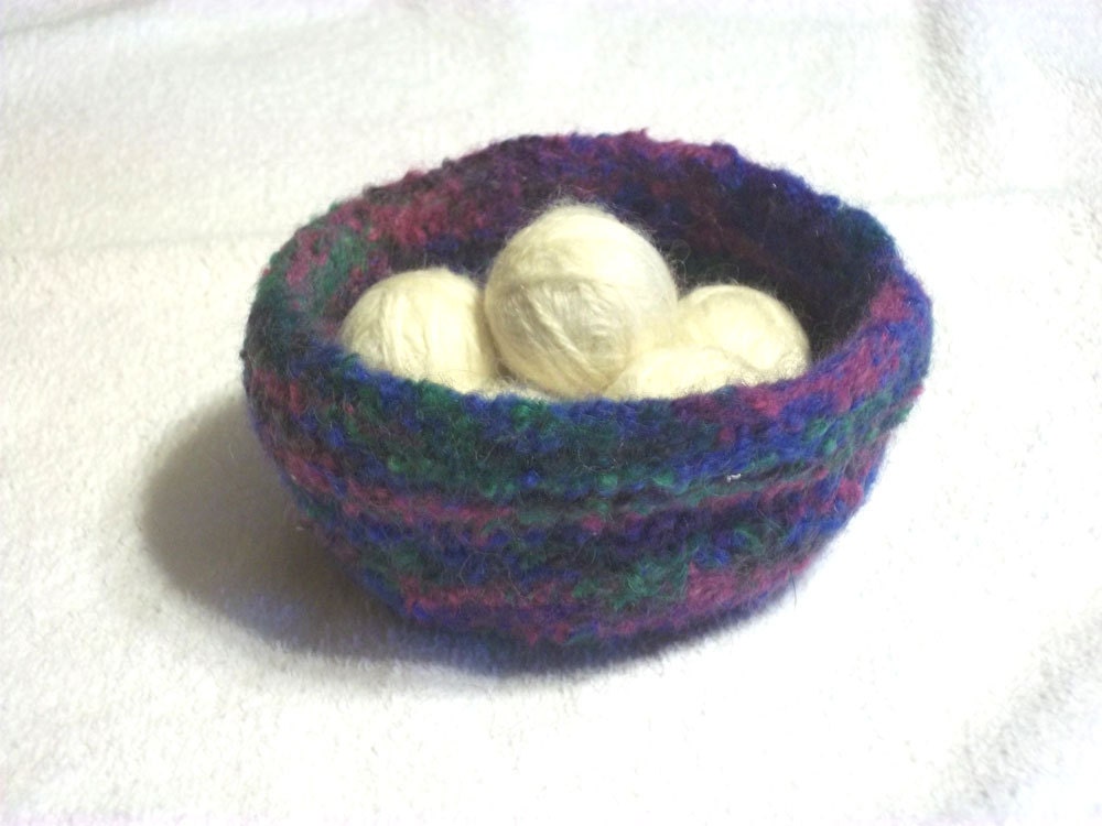 Sachets  Scented  Wool Balls In a Litlle Felted Bowl
