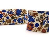 Cleveland Flowers Wallet with Coin Pocket - Made of Vintage vinyl found in Cleveland - Hold Euros and British Pounds