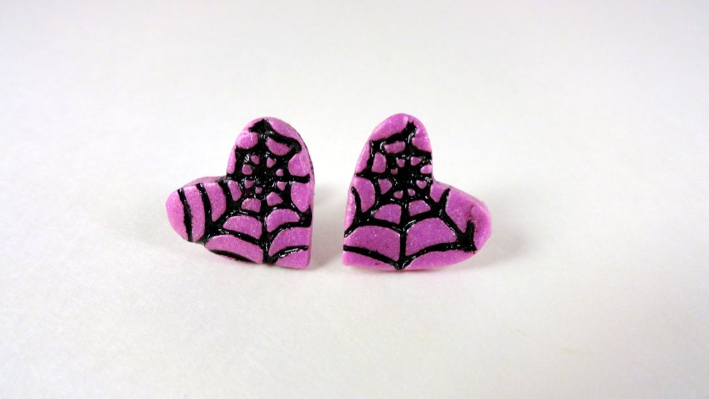 Spiderweb Heart Titanium Earrings for Sensitive Skin- Shimmery Pink/Black