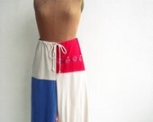 T Shirt Cropped Pants / Capris / Plus Size Pants / 2X / Red Blue Cream / Drawstring / Cotton / Soft / Fun / Gift for Mom / ohzie