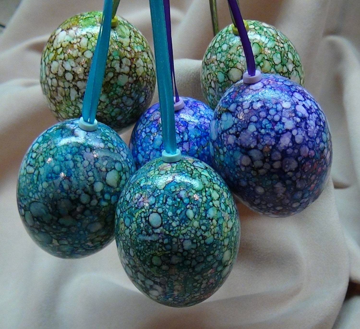 Hanging Magick Marbled Chicken Egg For Your Holiday Tree