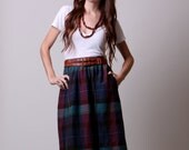 80 Skirt - Vintage Plaid Skirt - High Waisted - Pockets - Black Red Green Purple - Small