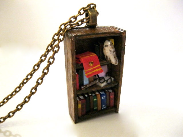 Harry Potter Bookshelf Necklace - Book Jewelry by Coryographies (Made to Order)