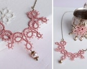 Handmade tatted jewelry set: necklace and earrings in dusty rose with brass finishings