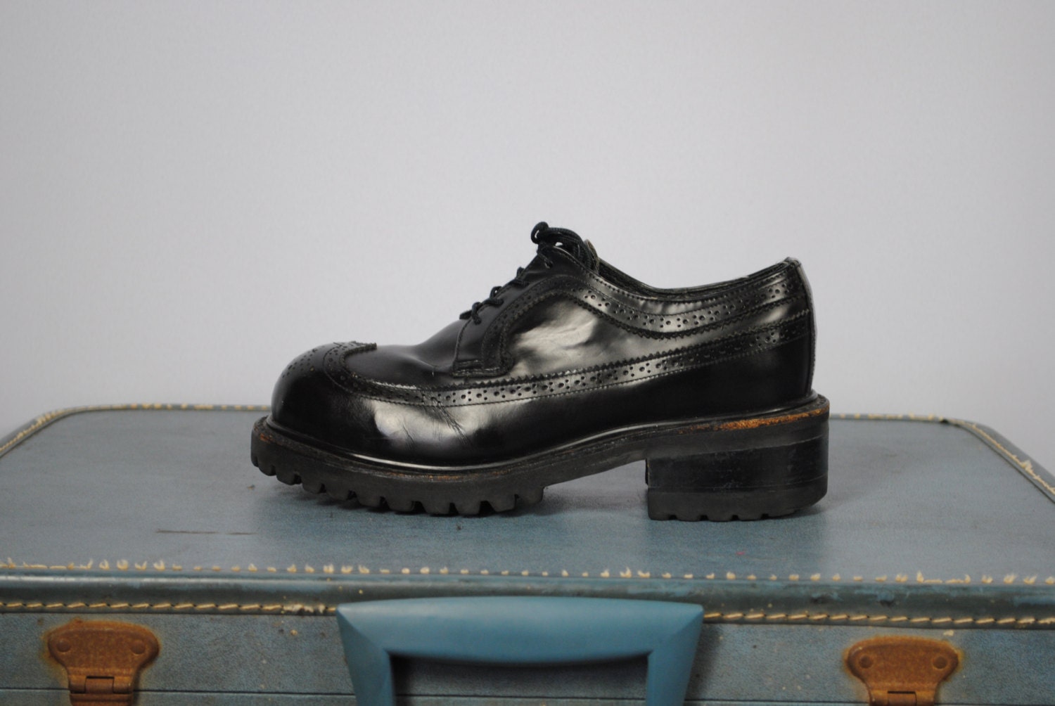 Vintage MOD Black Leather PLATFORM Brogue Oxfords with STEEL Toe. 8.5 (Euro 39)