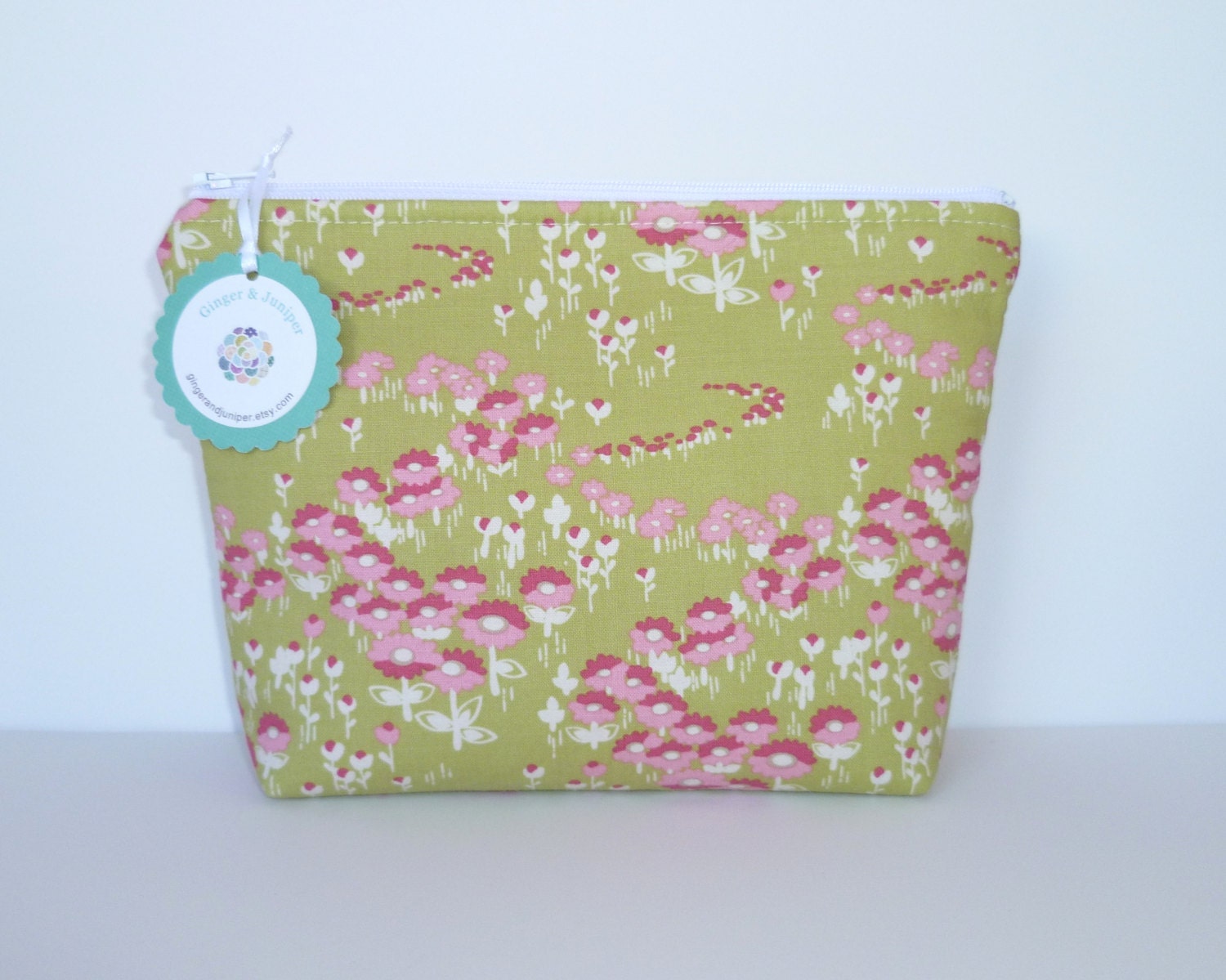 Cosmetic Bag - Flower Fields in Grass