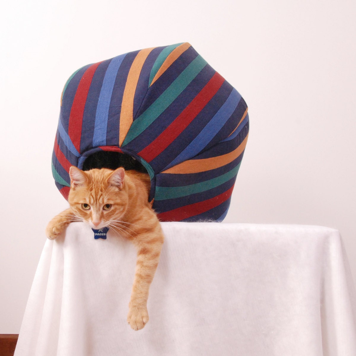 Custom Jumbo Size Cat Ball a Modern Kitty Cave Bed
