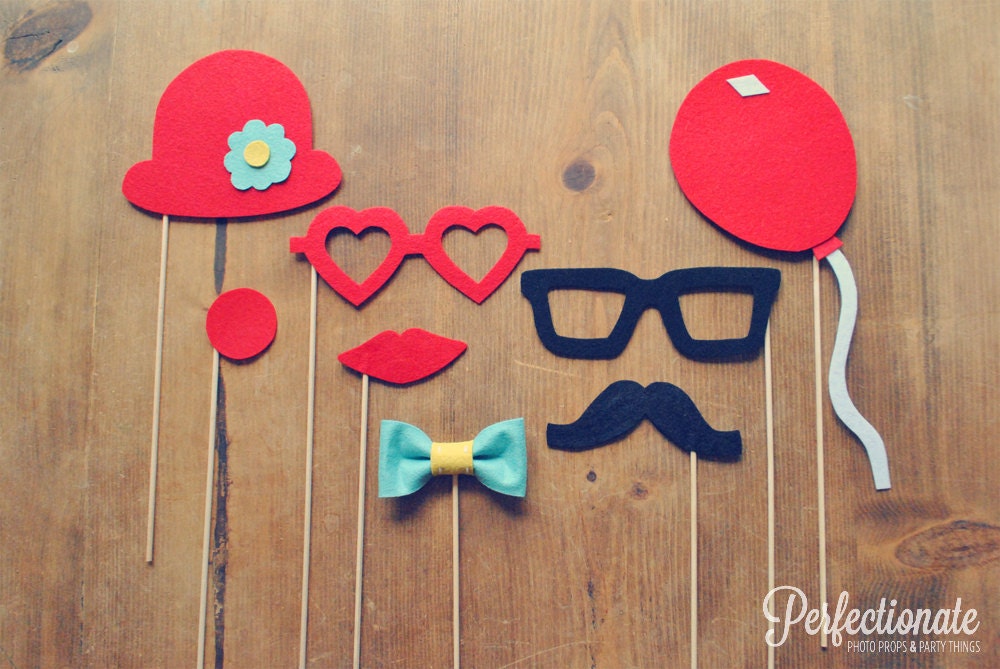 Felt Carnival Props Set of 8 // Wedding Photo Props // Wedding Photo Booth Props // Circus Theme Props // Carnival Theme // Balloon Prop