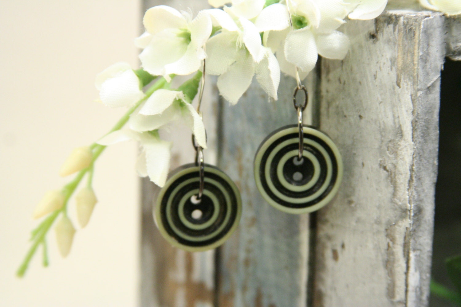 Retro dangle earrings - made with repurposed buttons