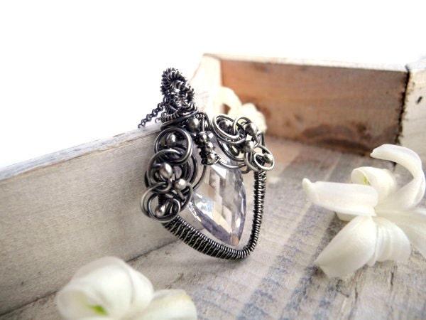 Zirconia Wedding Necklace - Bridal Jewelry - Silver Wire Wrapped - Elvish Arrow Bride Necklace - White Cubic Zirconia - Romantic Necklace