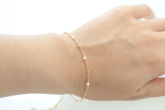 Tiny Freshwater Pearl Bracelet, Delicate Gold Filled Bracelet -  Delicate Gold Bracelet, Modern June Birthstone Jewelry