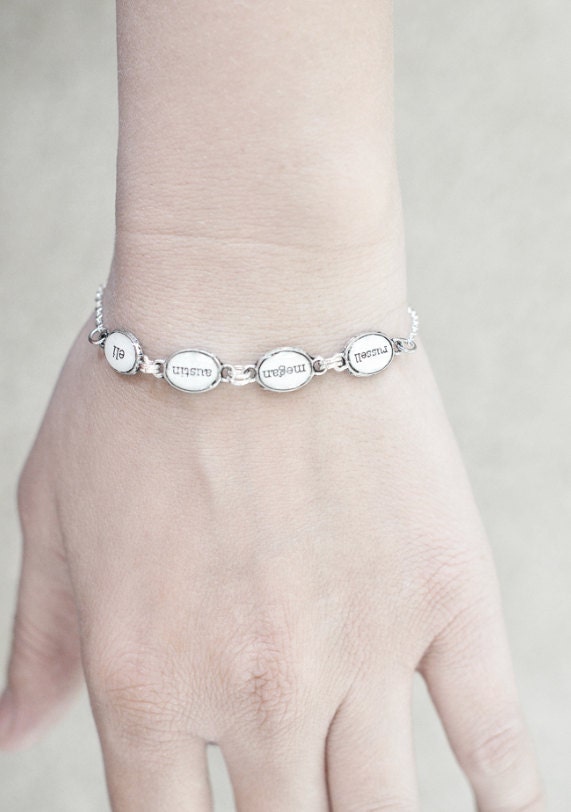 Custom Name Family Bracelet-  Personalized Jewelry- 925 Sterling Silver Chain- Bridesmaid - Tiny- Gifts Under 25
