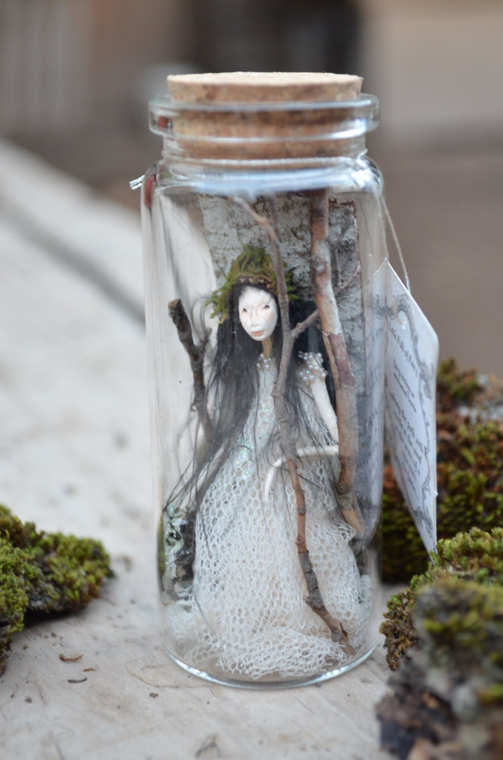 Fairy sitting on Moss - Woodland Spirit - Nigrica Miniatures sculpt hand made by Johana Molina