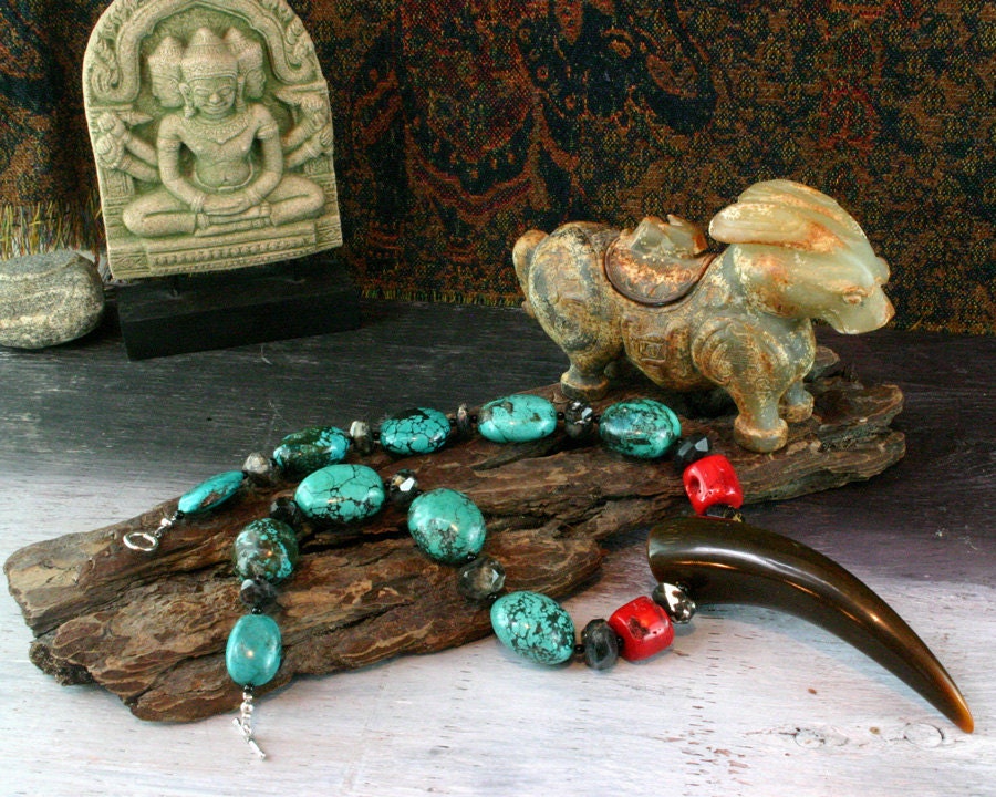 Turquoise Necklace - Ethnic Jewelry - Mens Necklace - Shaman - Cornicelli Good Luck - Statement Necklace - Beadwork - Ancient Jewelry