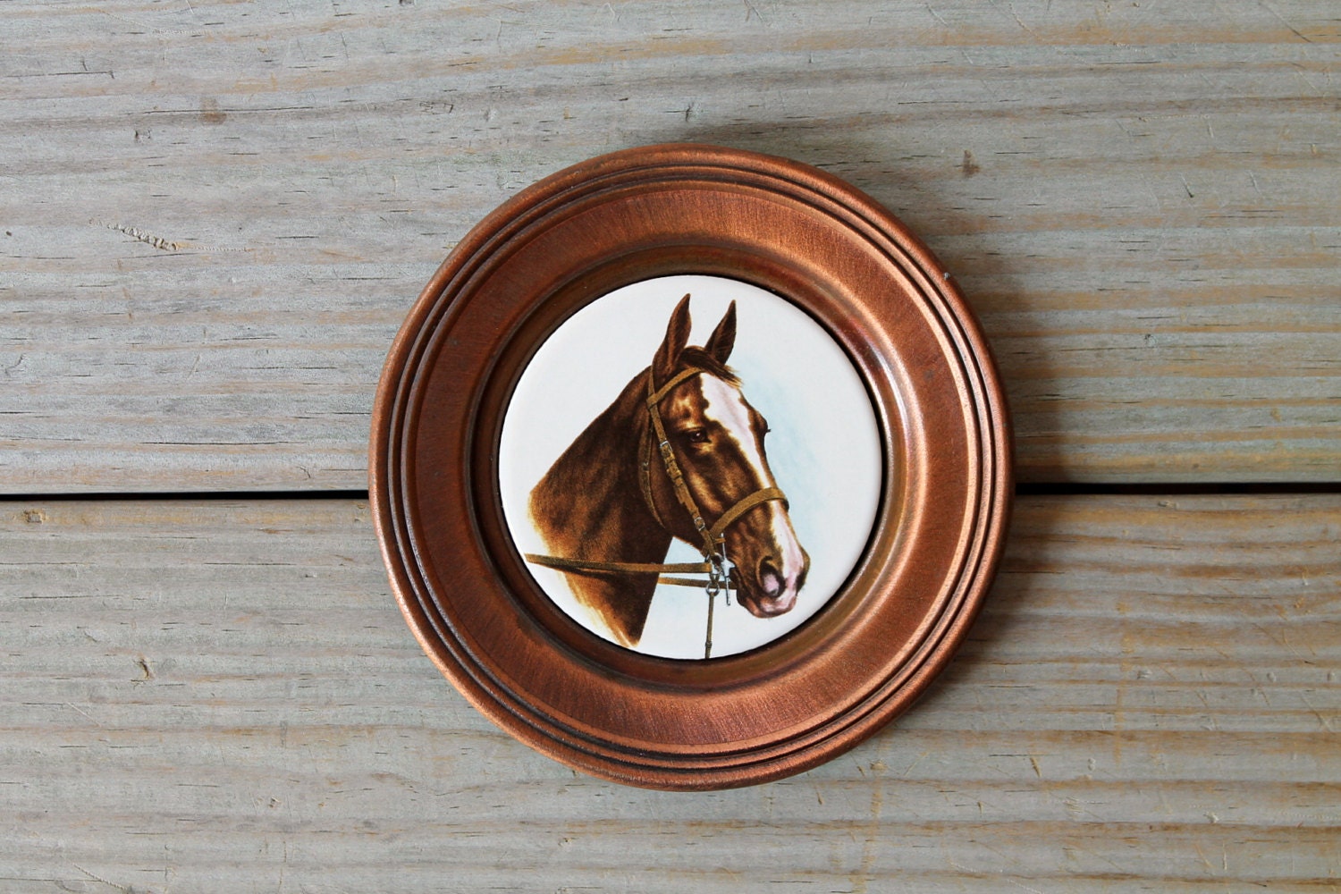 Vintage German wall plate / ceramic / copper / classic horse / equestrian gift / rustic retro home decor / cabin decor / collectible