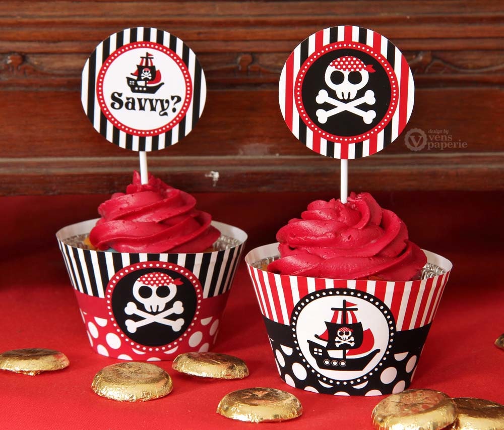 Red Pirate Birthday Party - DIY PRINTABLE Party Circle and Wrappers - Instant Download - PS831CA1d