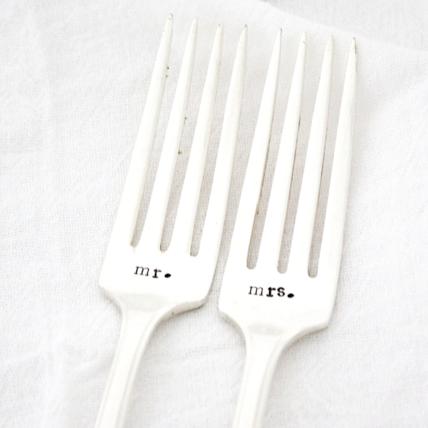 Mr and Mrs table setting- hand stamped wedding forks. Unique wedding or engagement gift. By MilkandHoneyLuxuries