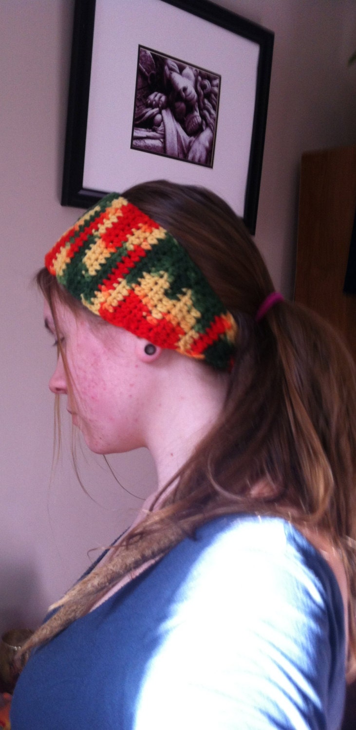 Rasta Adjustable Crochet Headband, Head wrap with Cute Red Buttons