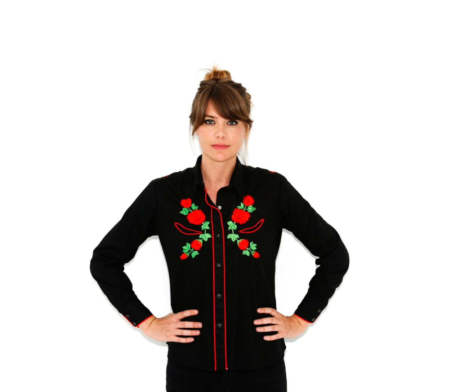 Vintage Rockabilly Embroidered Western Shirt Black and Red Roses w/ Green Stems Womens Small - Medium